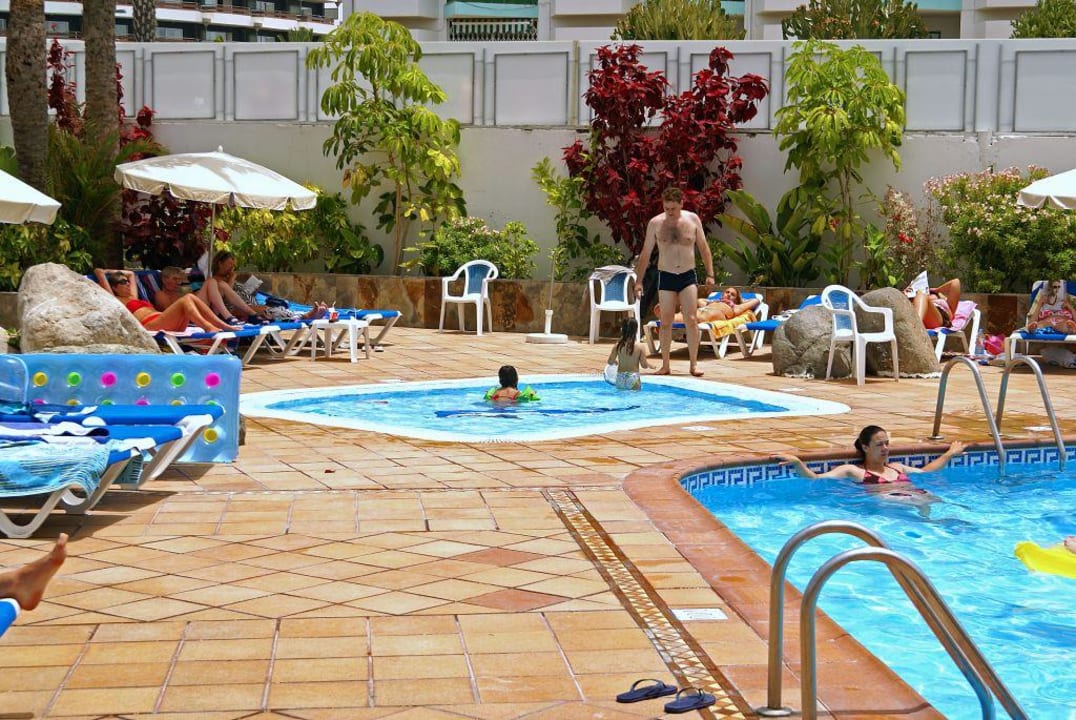 Valentin Marieta LABRANDA Marieta - Adults only