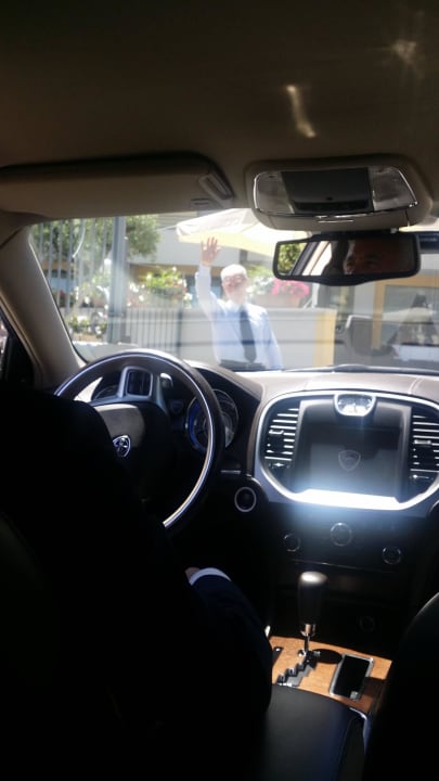 Flughafen Transfer - Abschied nehmen  Europa Stabia Hotel