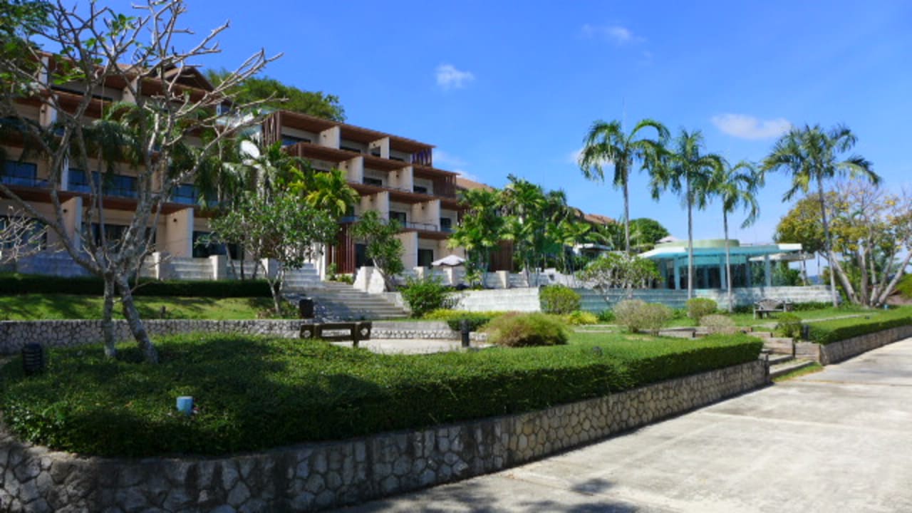 Die Suite im 4. Stock rechts oben  Hotel Chalong Chalet Resort And Longstay
