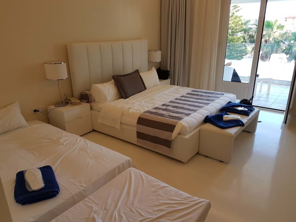 Zimmer Isla Brown Chania Resort, Curio Collection by Hilton