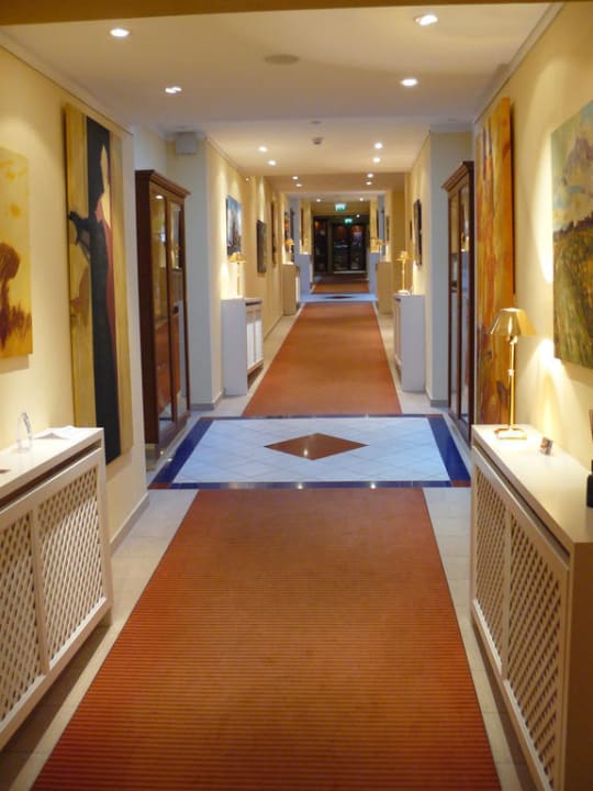 Verbindungsgang unterirdisch Romantik Roewers Privathotel