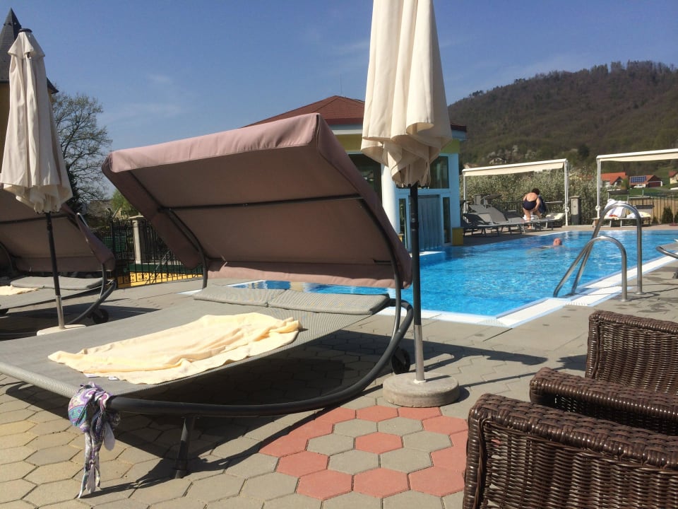 Sehr angenehme liegen zum entspannen und sonnen Schlössl Hotel Kindl