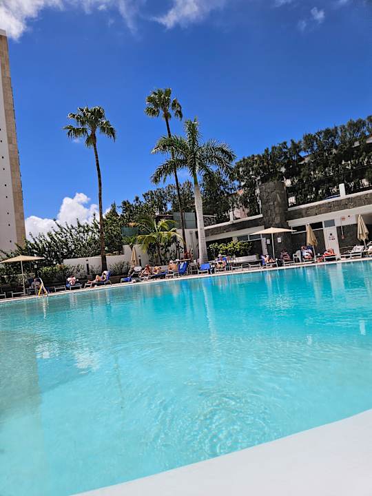 Pool allsun Hotel Lucana