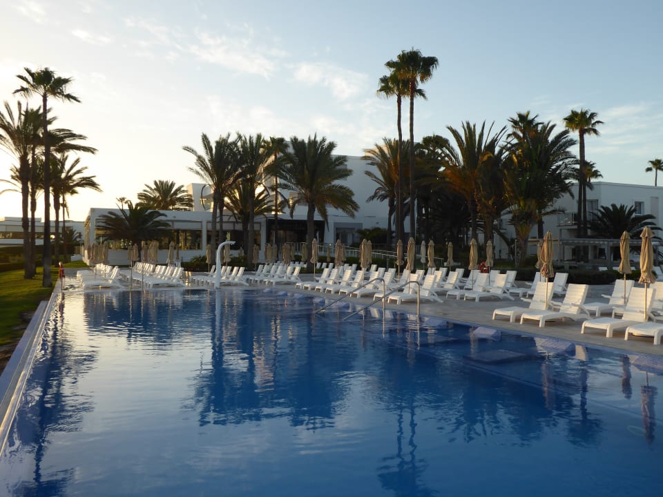 Pool Hotel Riu Palace Meloneras