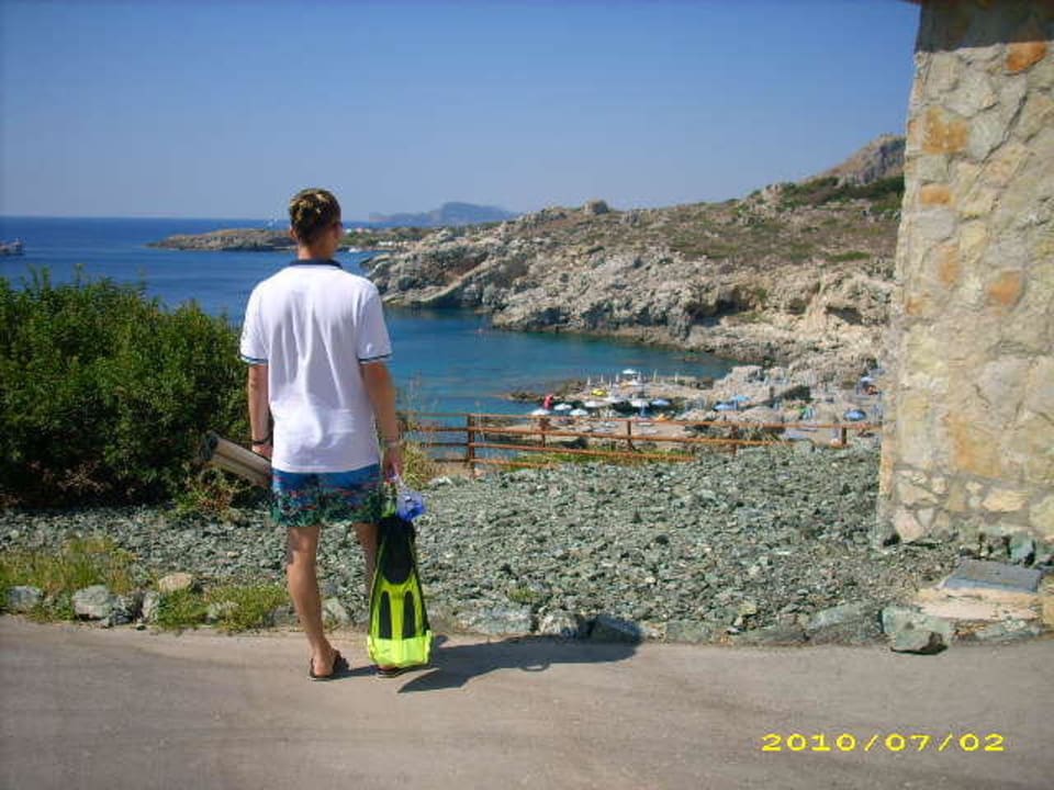 Auf dem Weg zum Strand Hotel Kalithea Mare Palace