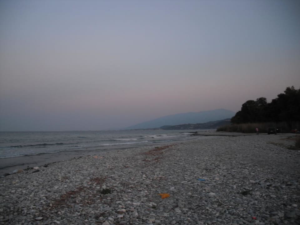 Strand abseits vom Hotel alltoura Club Hotel Poseidon Palace