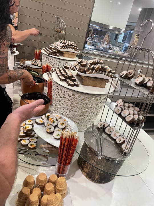 Gastro The Sense Deluxe Hotel