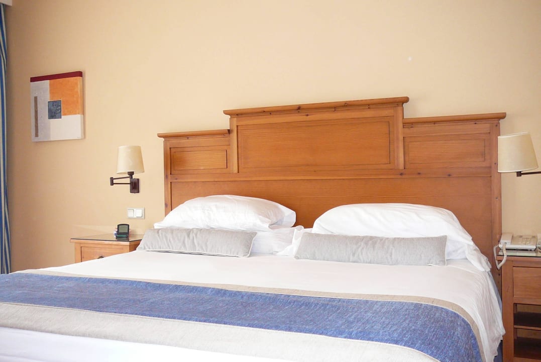 Schönes gepflegtes Standartzimmer Fuerte Costa Luz (Fuerte Conil-Resort)