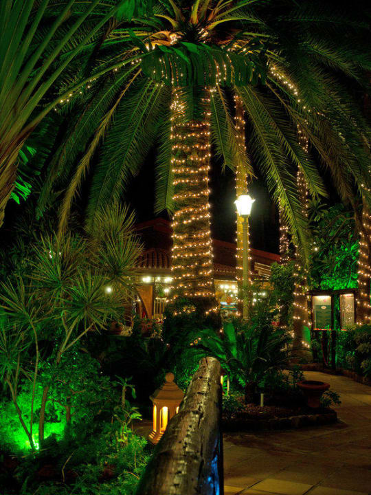 Bei Nacht Hotel Parque Tropical