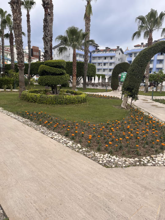 Gartenanlage Grand Seker Hotel