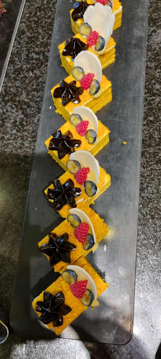Gastro Sherwood Exclusive Lara