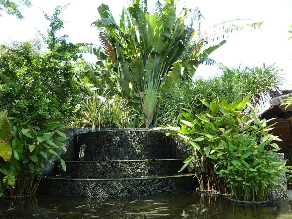 Überall kleine Teiche Puri Santrian