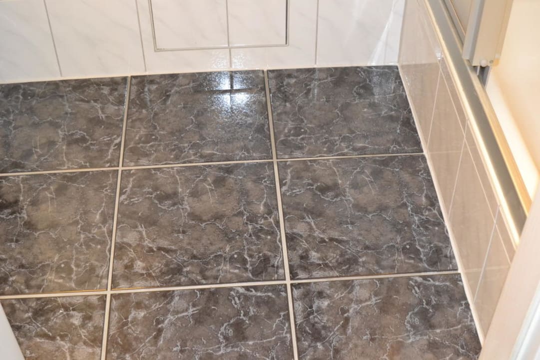 Fließen Fußboden wurde umgehend renoviert Hotel Vier Jahreszeiten