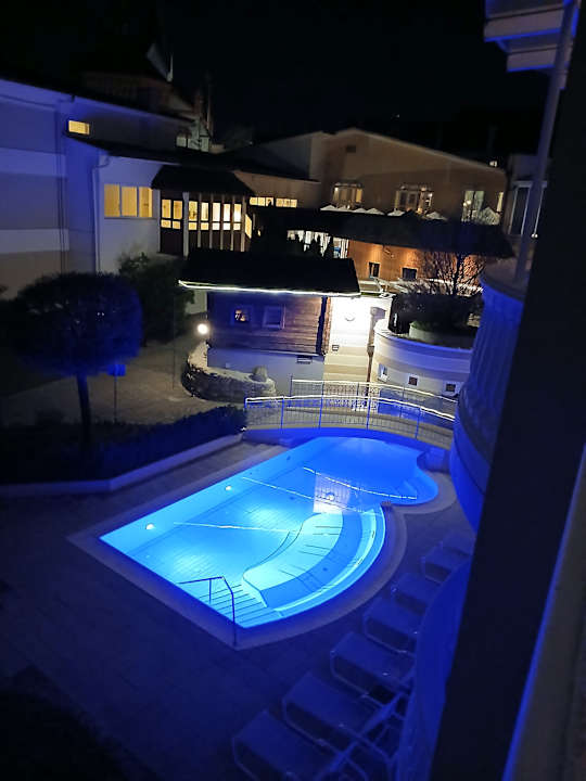 Pool Hotel Almesberger