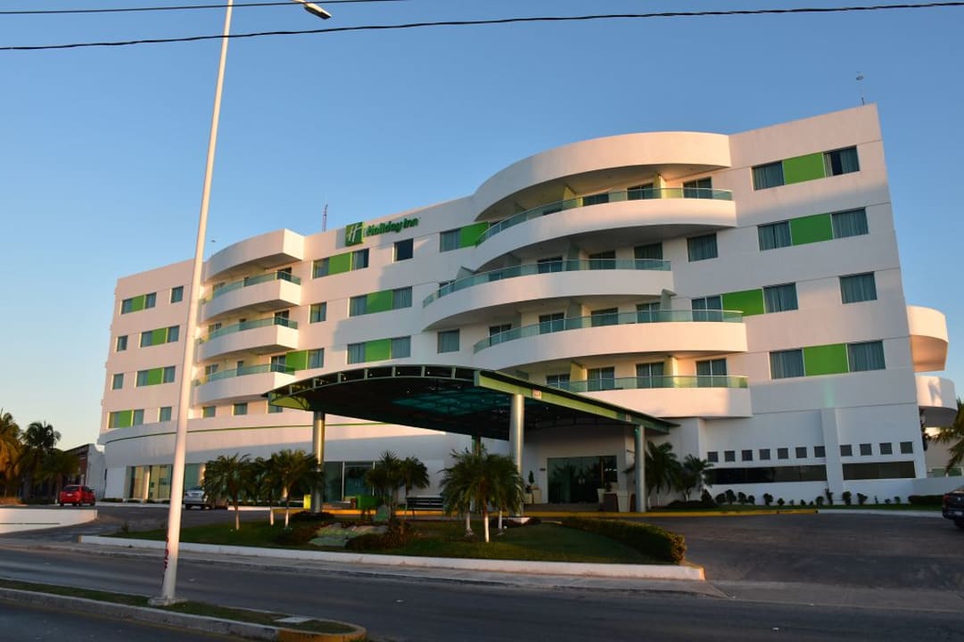 Außenansicht Hotel Holiday Inn CAMPECHE