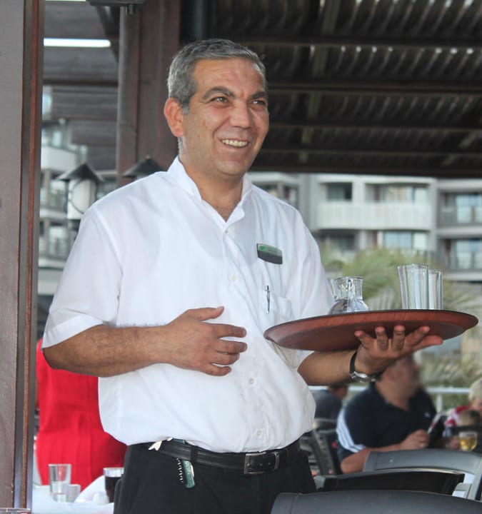 Ali Kaya auf der Restaurant-Terrasse Sherwood Exclusive Lara