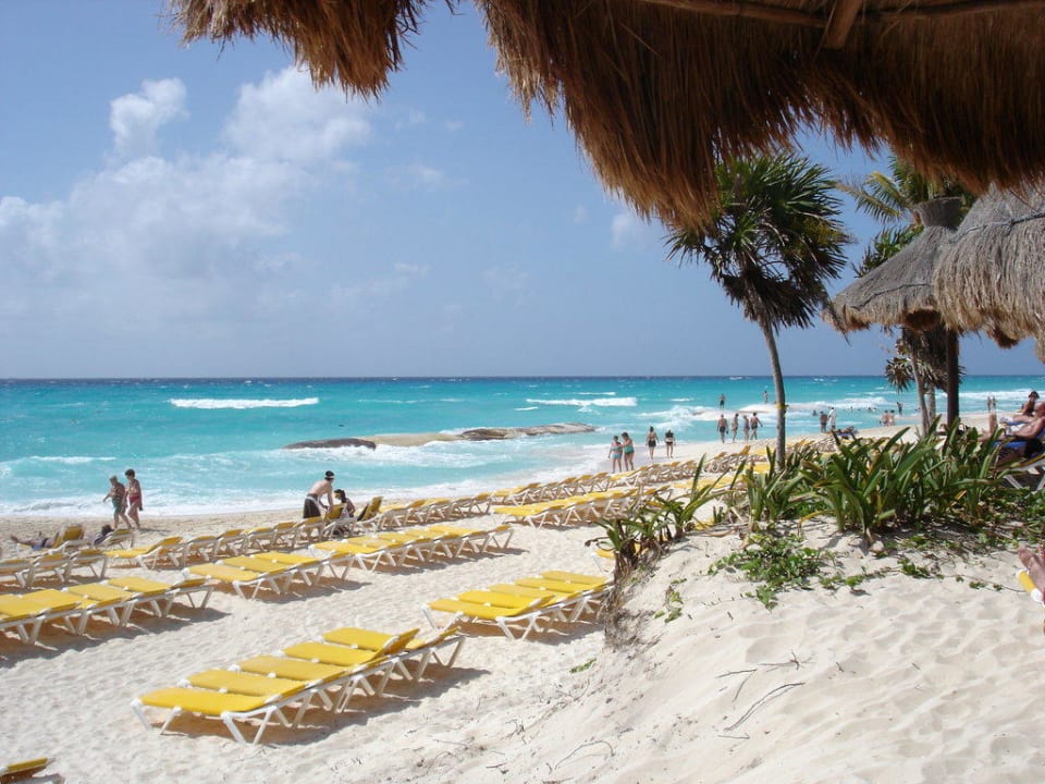 Tuerkise Karibik Iberostar Waves Quetzal