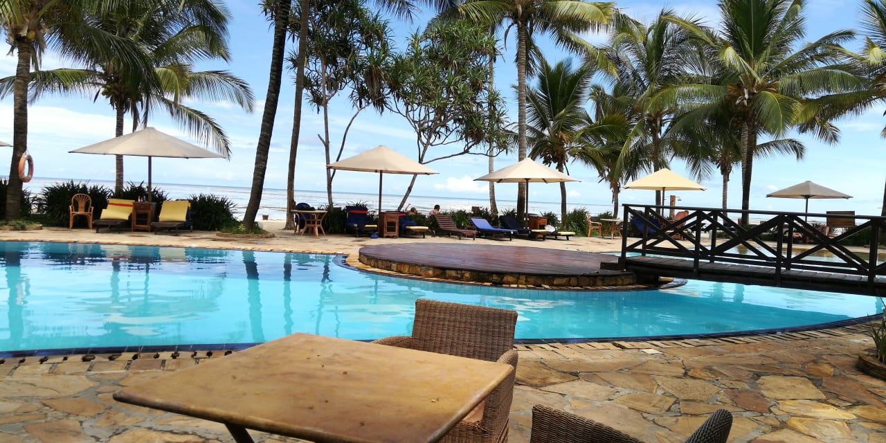 Pool Sultan Sands Island Resort & Spa