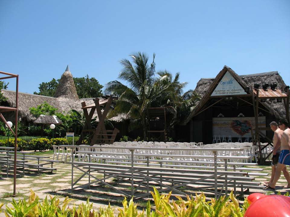 Show-Bühne der Hotelanlage Muthu Playa Varadero