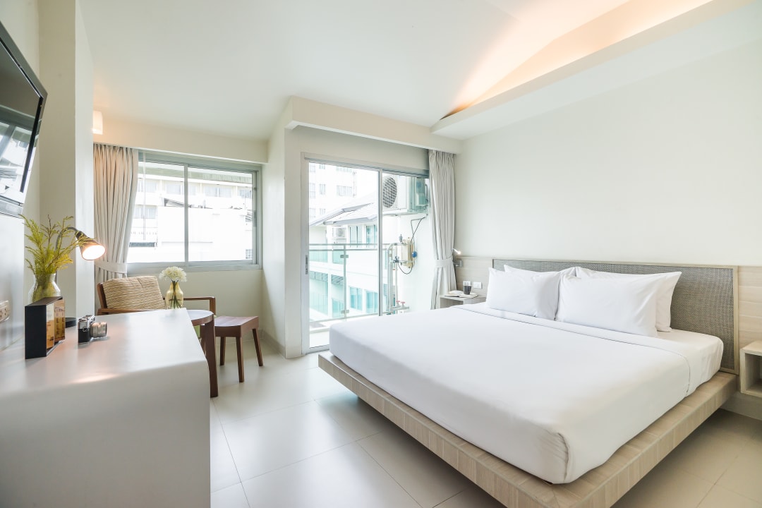 Zimmer Sunshine Hotel & Residences