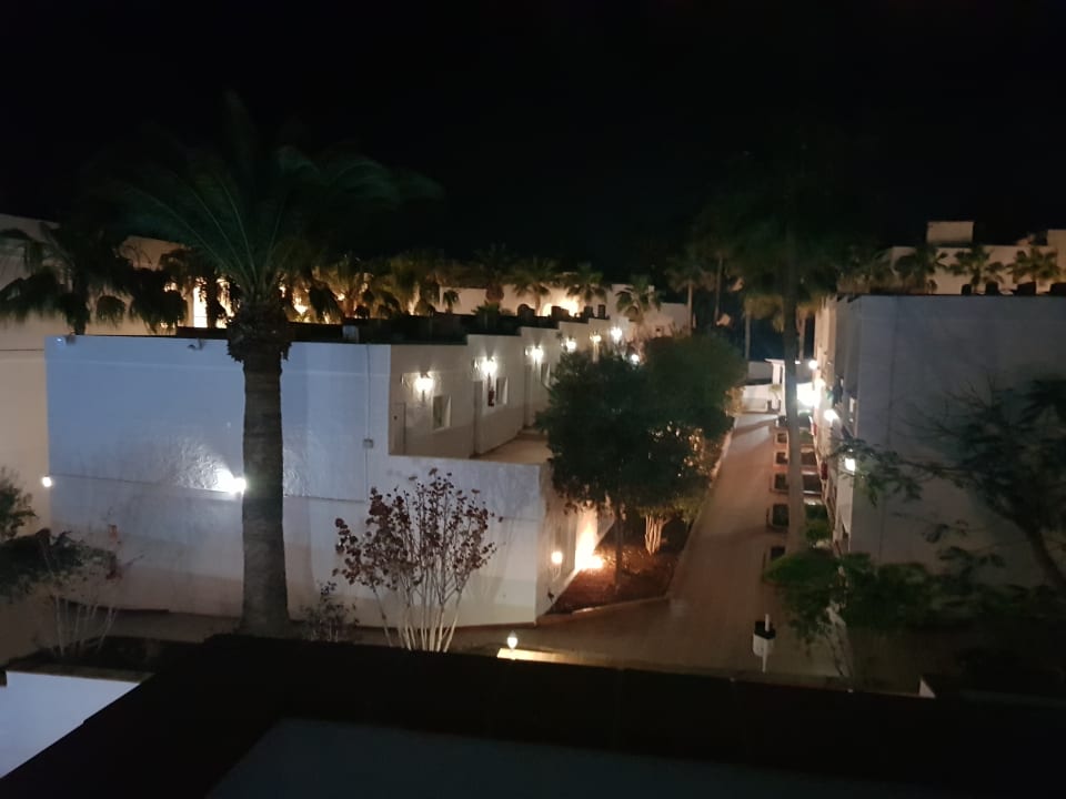 Außenansicht Aparthotel Esquinzo Y Monte Del Mar