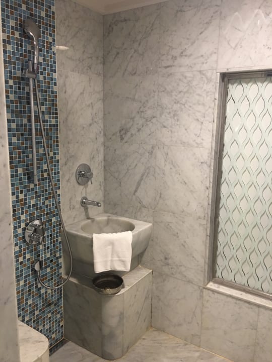 Zimmer Renaissance Izmir Hotel