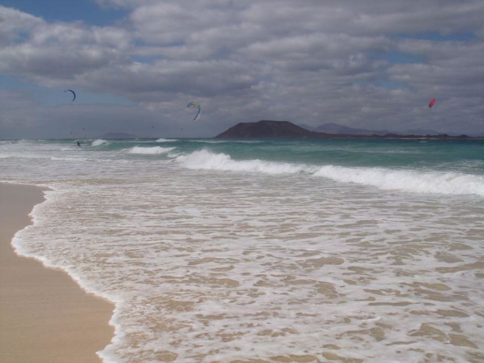 Surf-Spot am Strand von Corralejo Hotel Riu Palace Tres Islas