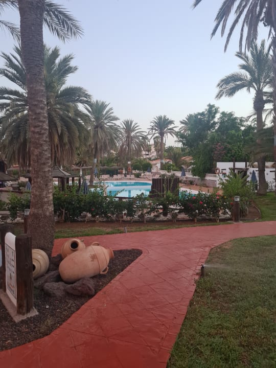 Gartenanlage HL Miraflor Suites Hotel