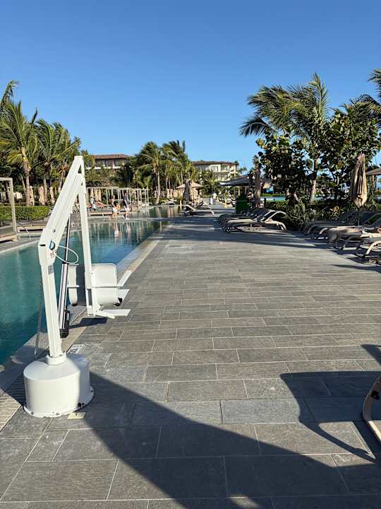 Pool Lopesan Costa Bávaro Resort, Spa & Casino