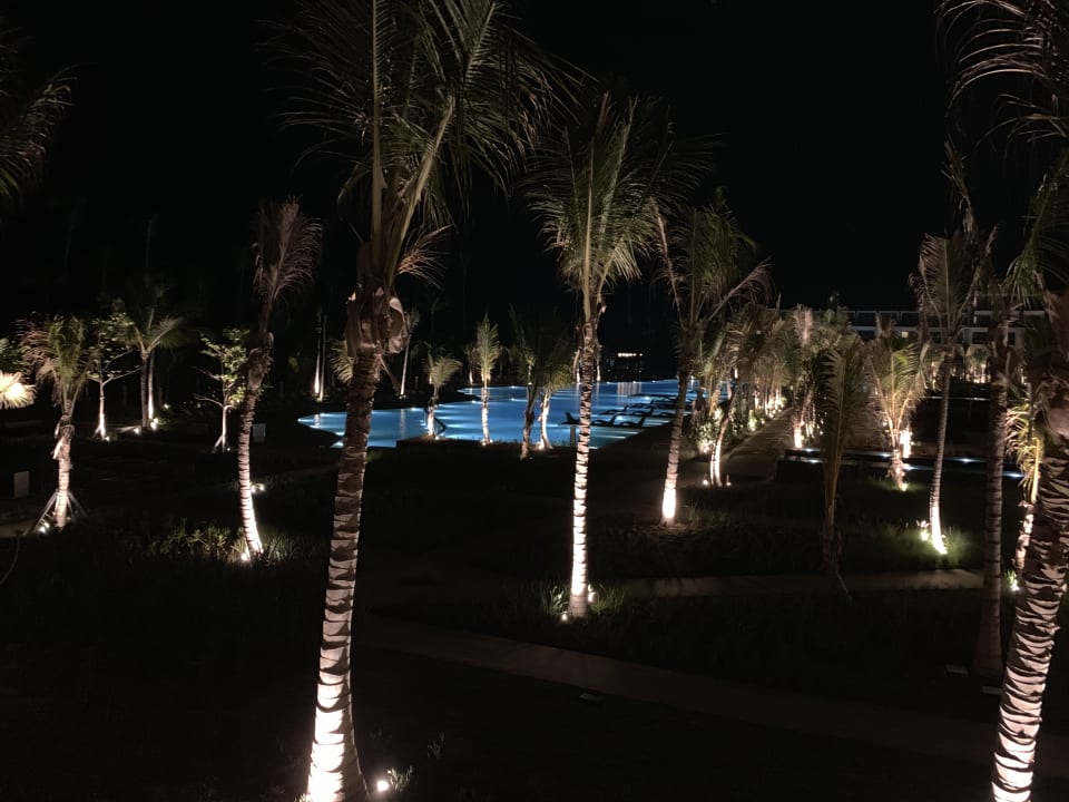 Pool Lopesan Costa Bávaro Resort, Spa & Casino