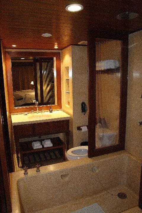 Łazienka w pokoju premium Anantara Hua Hin Resort