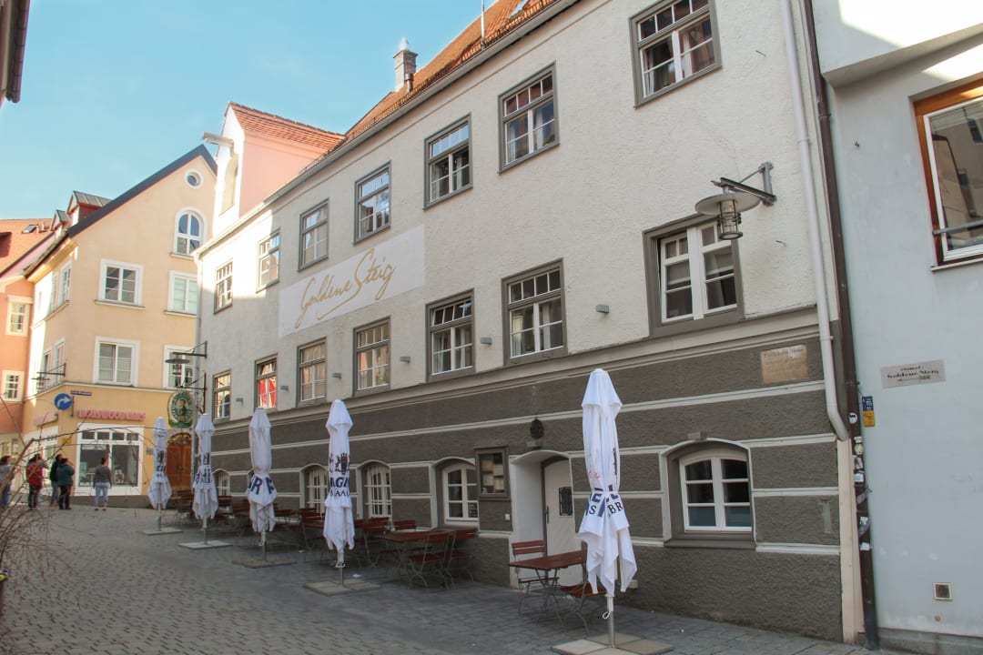 Außenansicht Hotel Goldene Steig