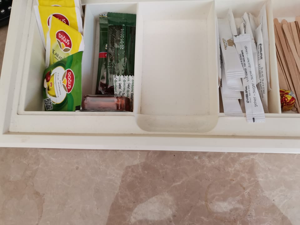 Zimmer Well Palace Side