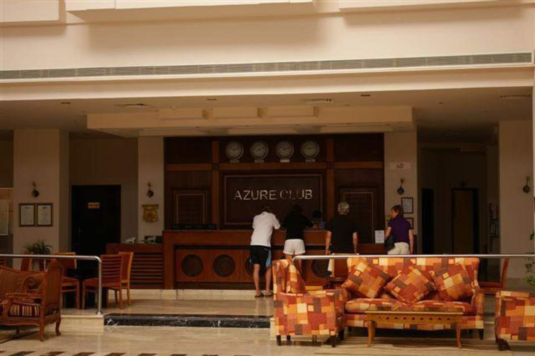 Blick auf Rezepzion Hotel Tropicana Azure Club