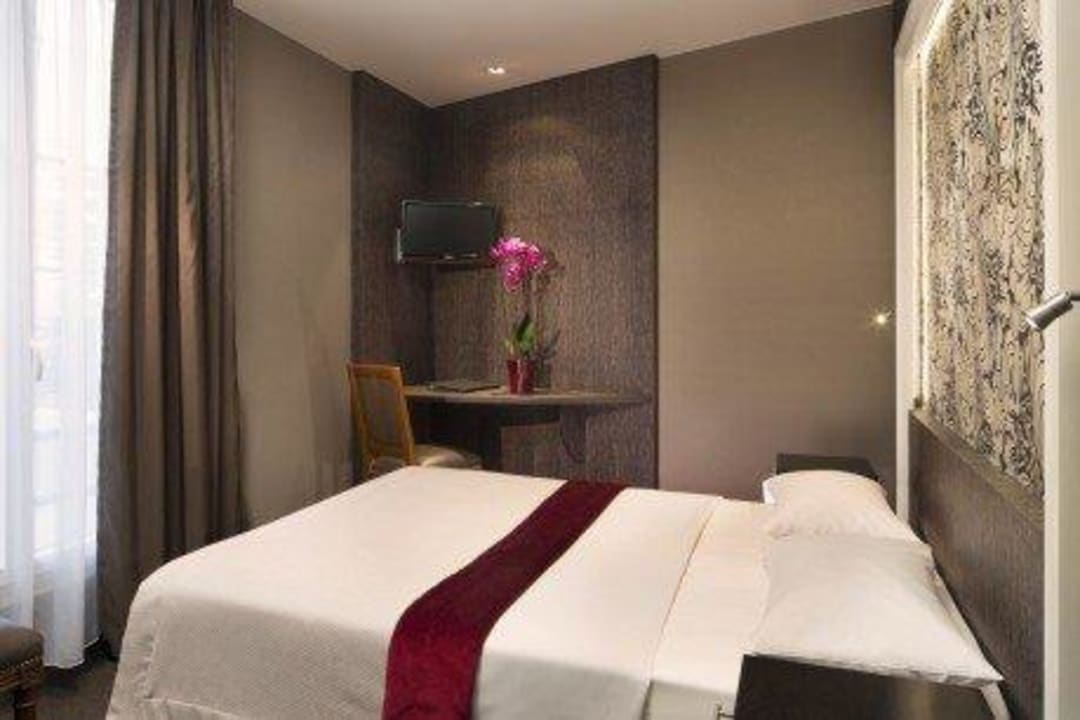 Guest Room Central Hotel Paris