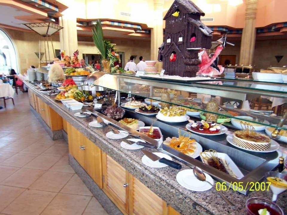 Restaurant / Buffet Xperience Kiroseiz Parkland Resort
