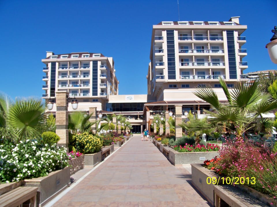 Sehr schöner Anblick Dizalya Palm Garden