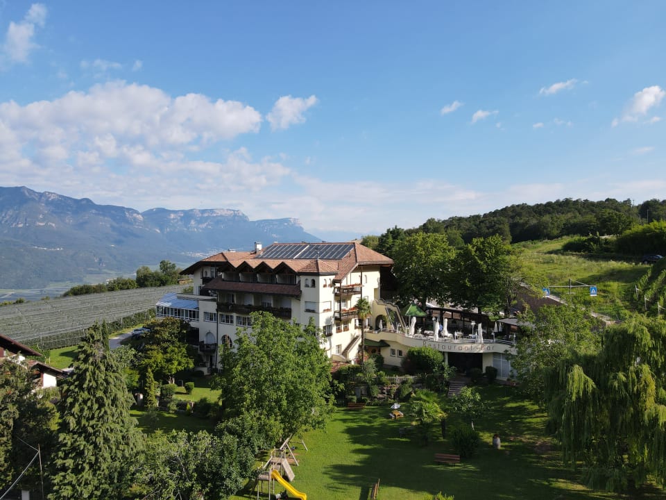 Außenansicht Hotel - Restaurant Tenz