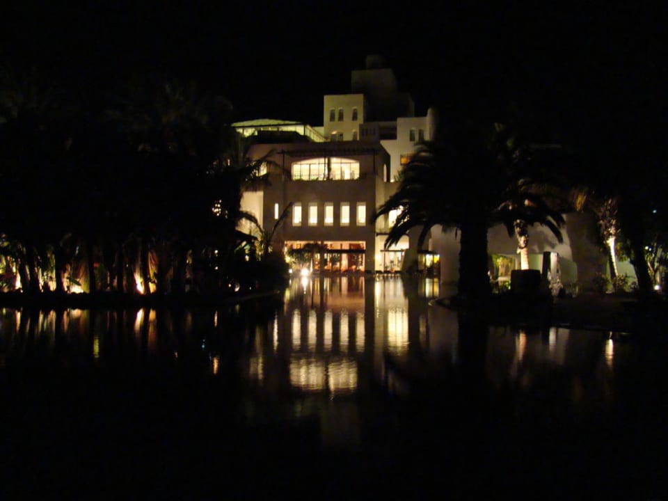 Hotel bei Nacht Club Jandia Princess
