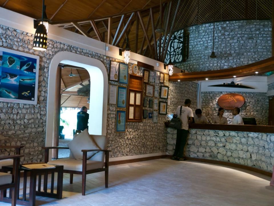 Rezeption Kuredu Island Resort & Spa