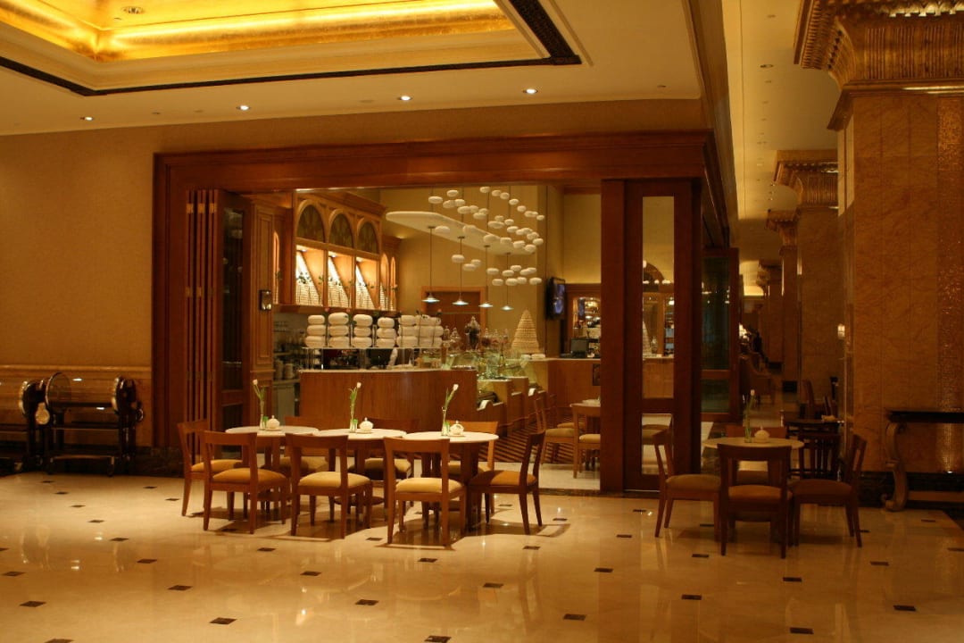 Cafe Emirates Palace Mandarin Oriental
