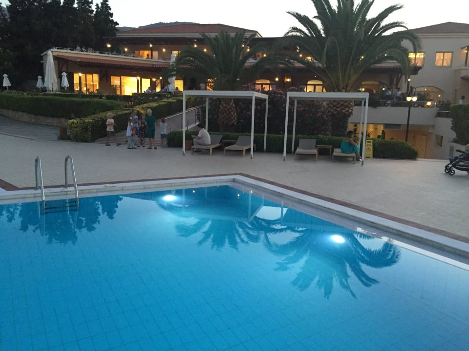 Pool Pilot Beach Resort