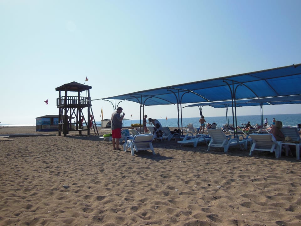 Strand Cenger Beach Resort & Spa