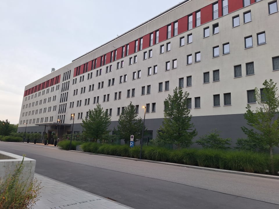 Außenansicht Leonardo Hotel Munich City East