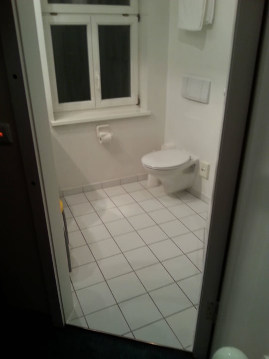 Badezimmer mit Dusche Aspire Kronprinz, Trademark Collection by Wyndham