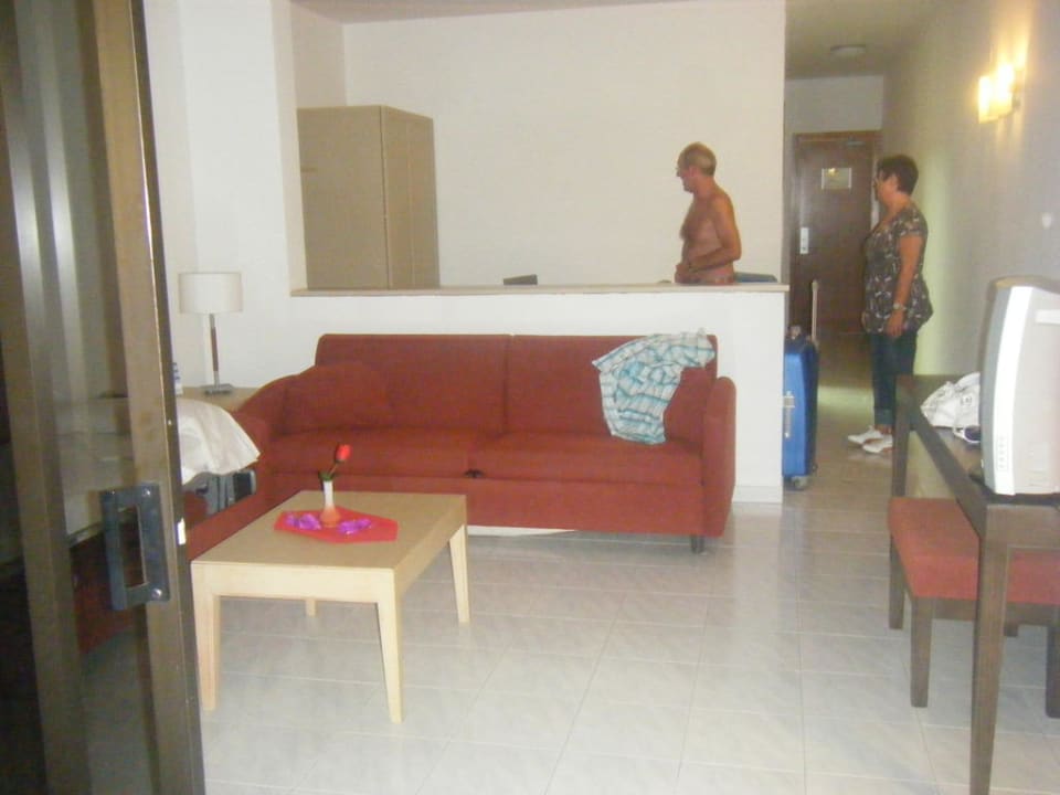 Wohn-/Schlafzimmer SBH Hotel Taro Beach