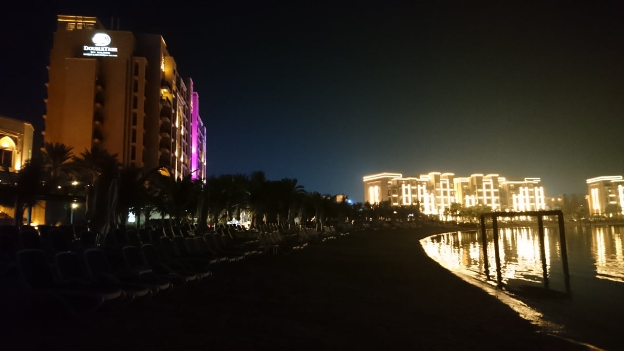 Außenansicht DoubleTree by Hilton Resort & Spa Marjan Island