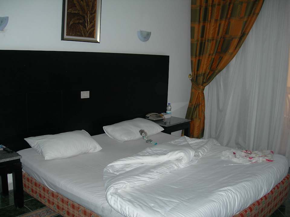 Наш 138 номер Pickalbatros Alf Leila Wa Leila Resort - Neverland Hurghada