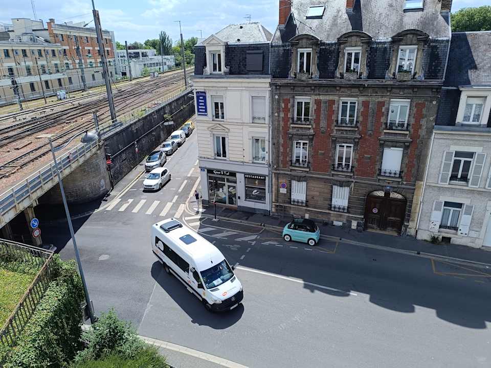 Ausblick B&B Hôtel Reims Centre Gare