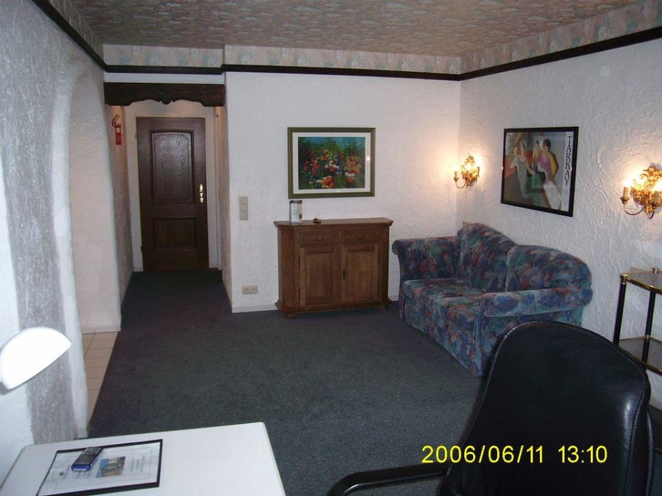 Wohnzimmer  CONTEL Hotel Koblenz